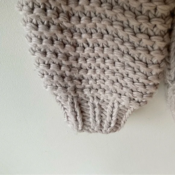 Jackson Rowe I See You Chunky Knit Cardigan in Stone Size S - Picture 8 of 13